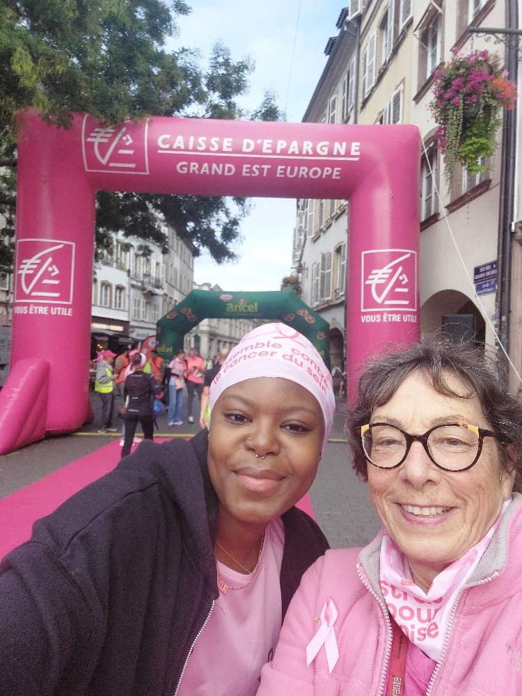 Marche d'Octobre Rose avec Nicole et Ida du Centre Bernanos